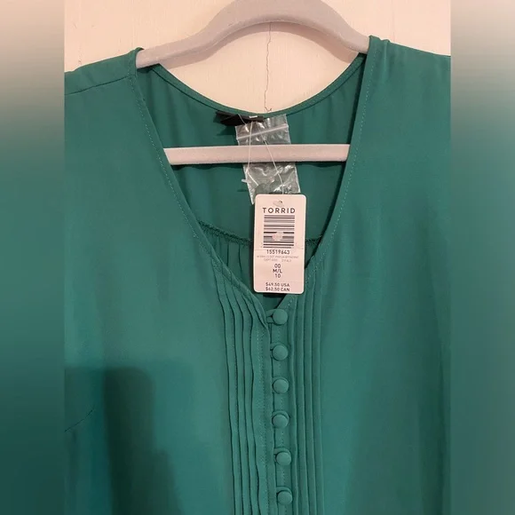 Torrid blouses bundle 00 | M/L - Picture 3 of 11